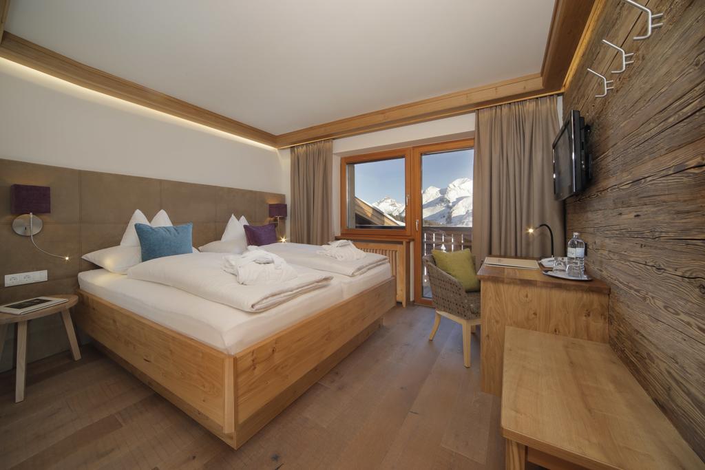 Hotel Burgwald - Ski In & Ski Out Lech am Arlberg Εξωτερικό φωτογραφία